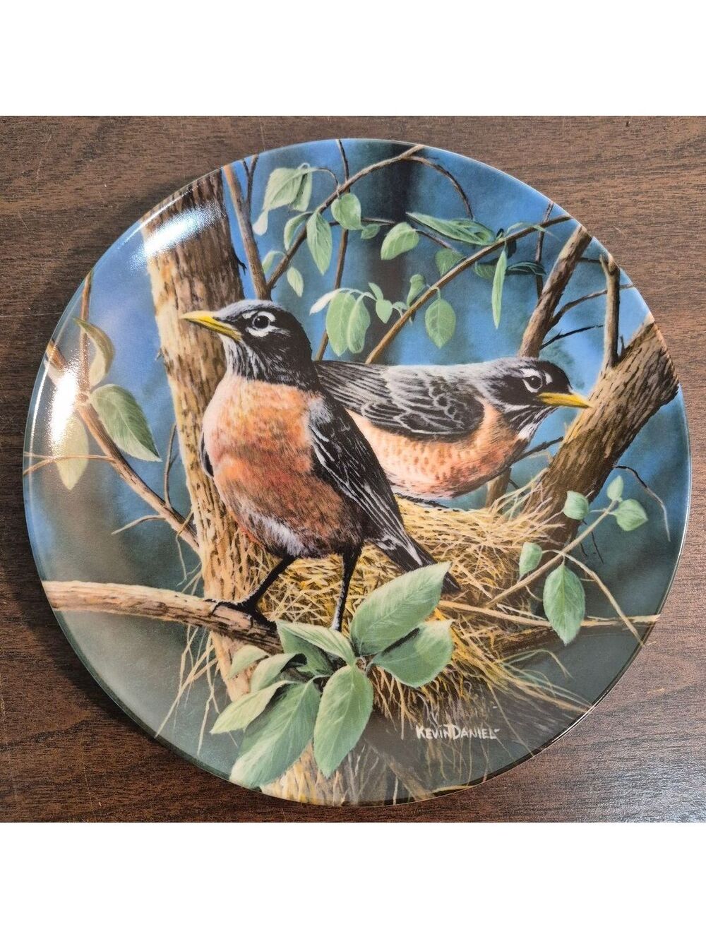 1986 Limited Edition Kevin Daniel Robin Plate - Encyclopedia Britannica Birds